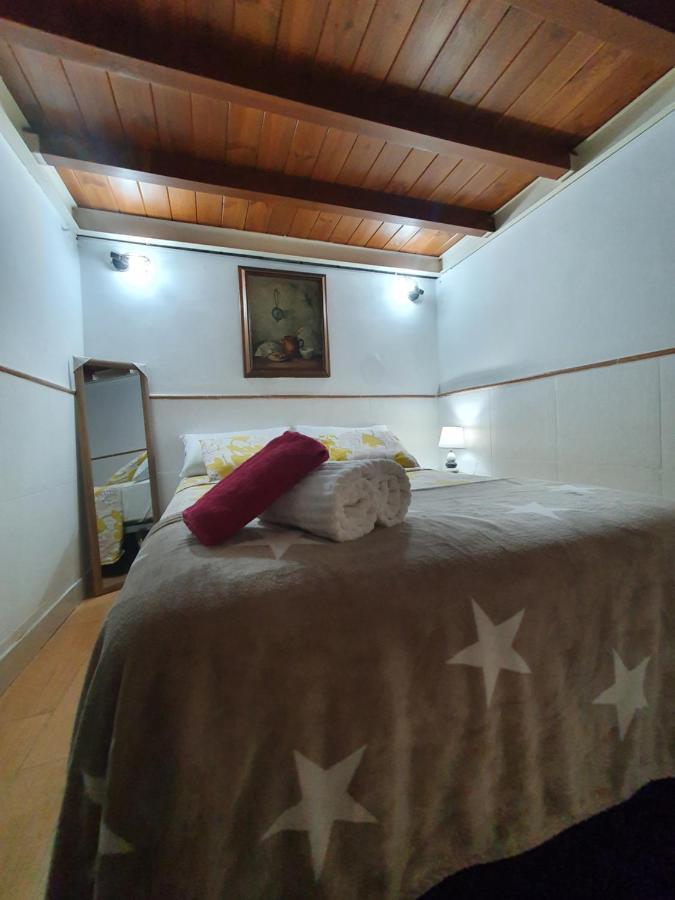 Airbhouse Private Rooms & Apartments Σεβίλλη Εξωτερικό φωτογραφία