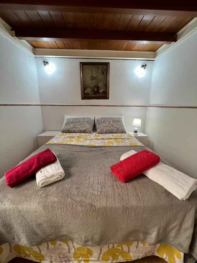 Airbhouse Private Rooms & Apartments Σεβίλλη Εξωτερικό φωτογραφία