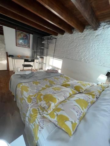 Airbhouse Private Rooms & Apartments Σεβίλλη Εξωτερικό φωτογραφία